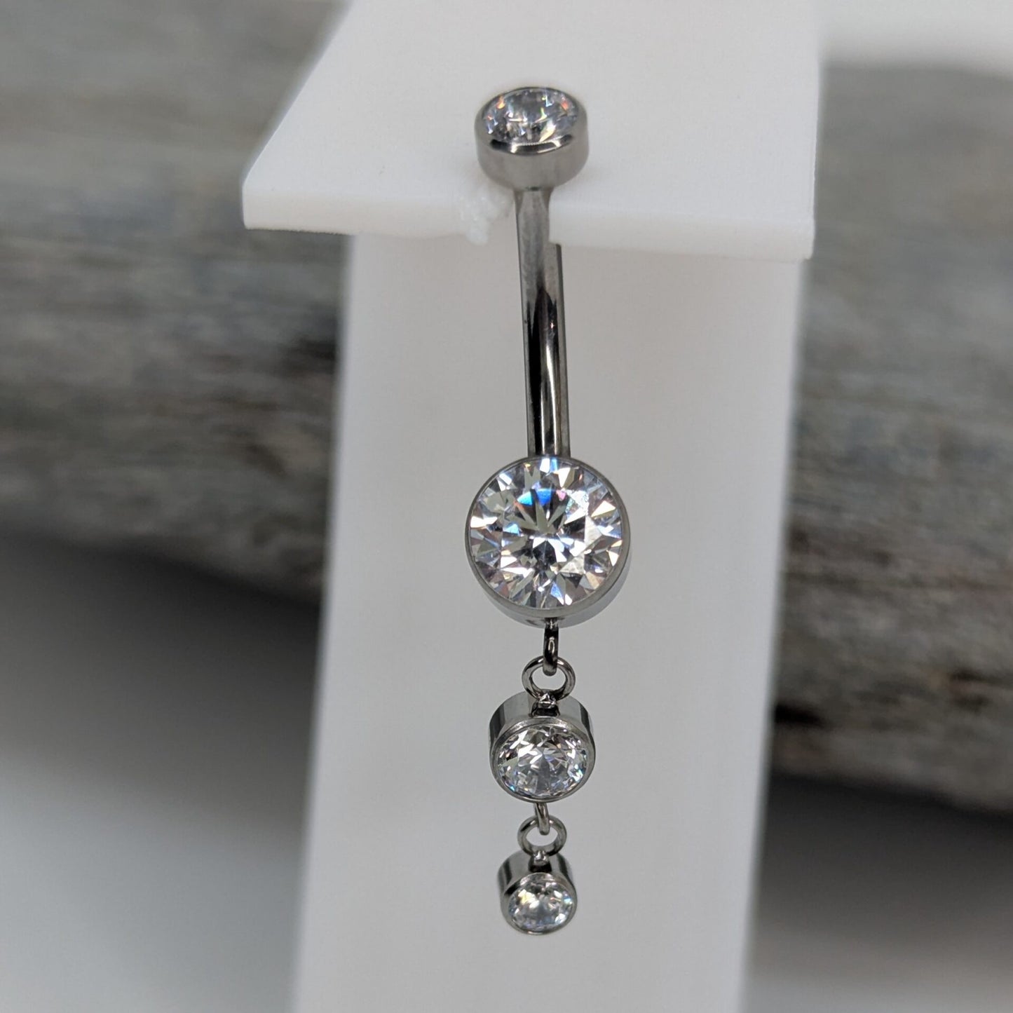 Dangling bezel navel bar image 0