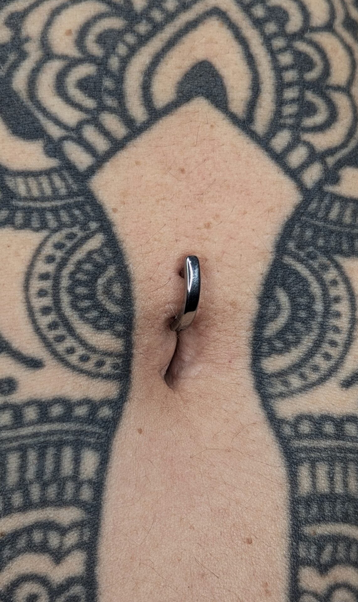 Navel ring image 3
