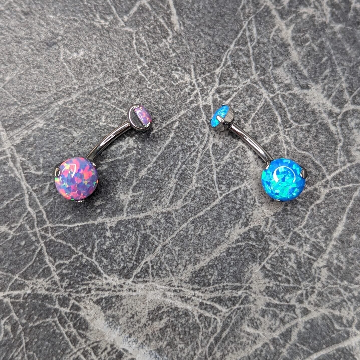 Bezel big navel bar opali image 0