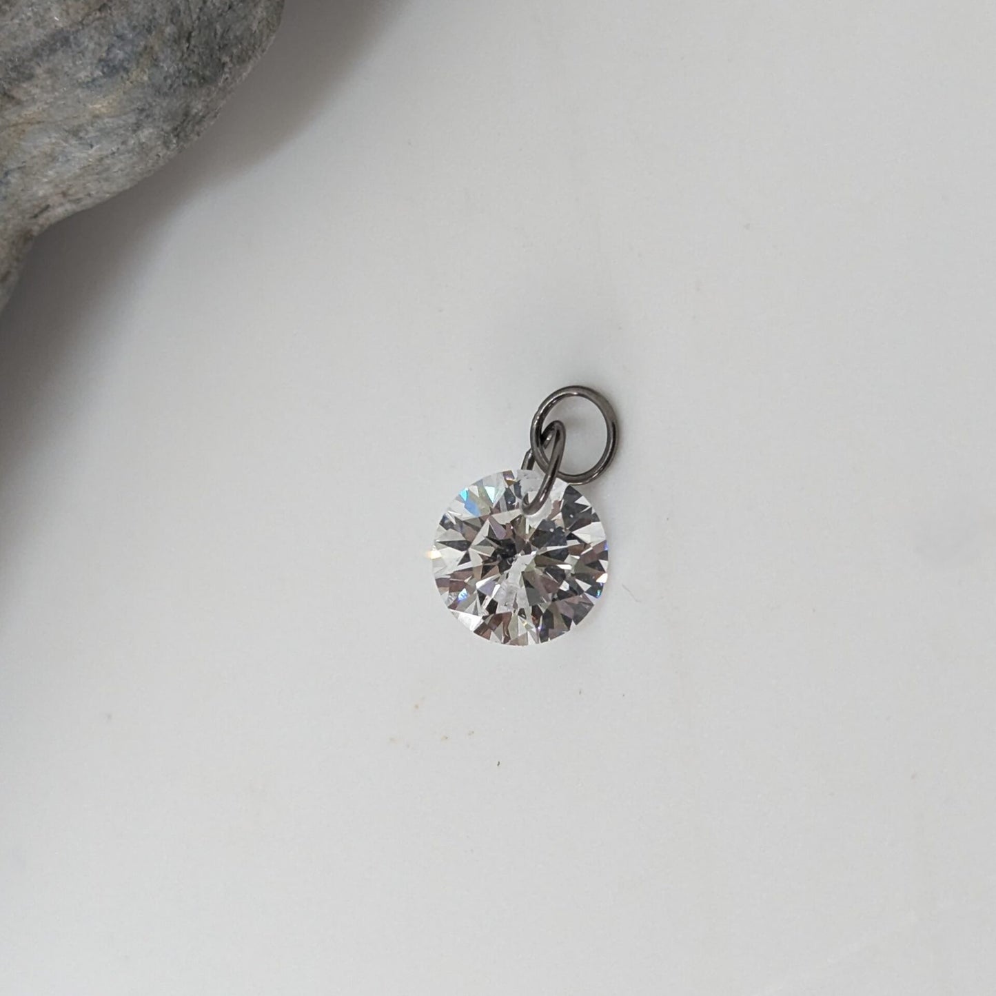 Round Charm image 0