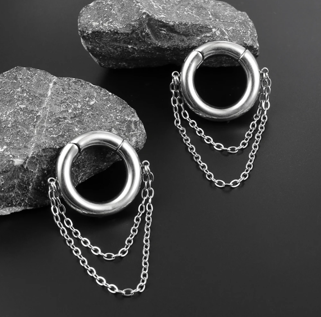 Thick clicker with chains image 0