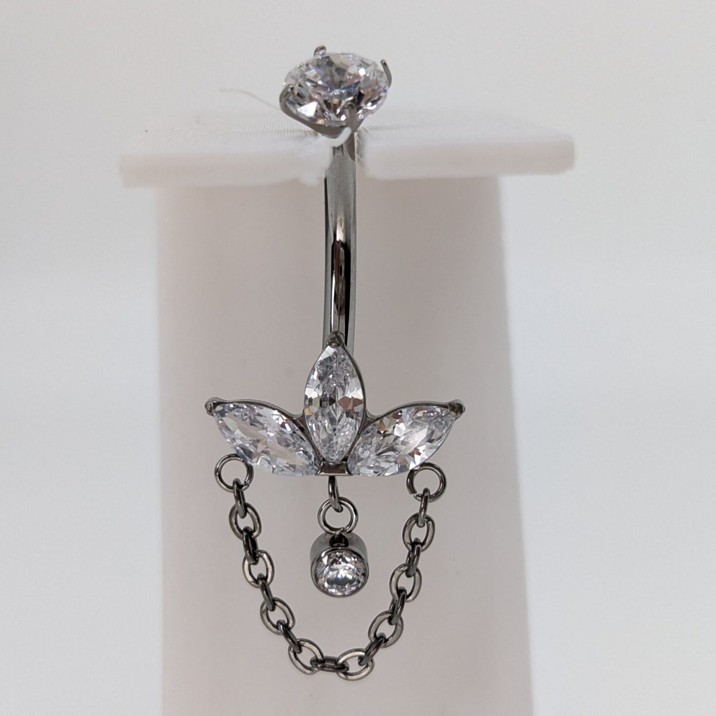 Dangling lotus navel bar image 0