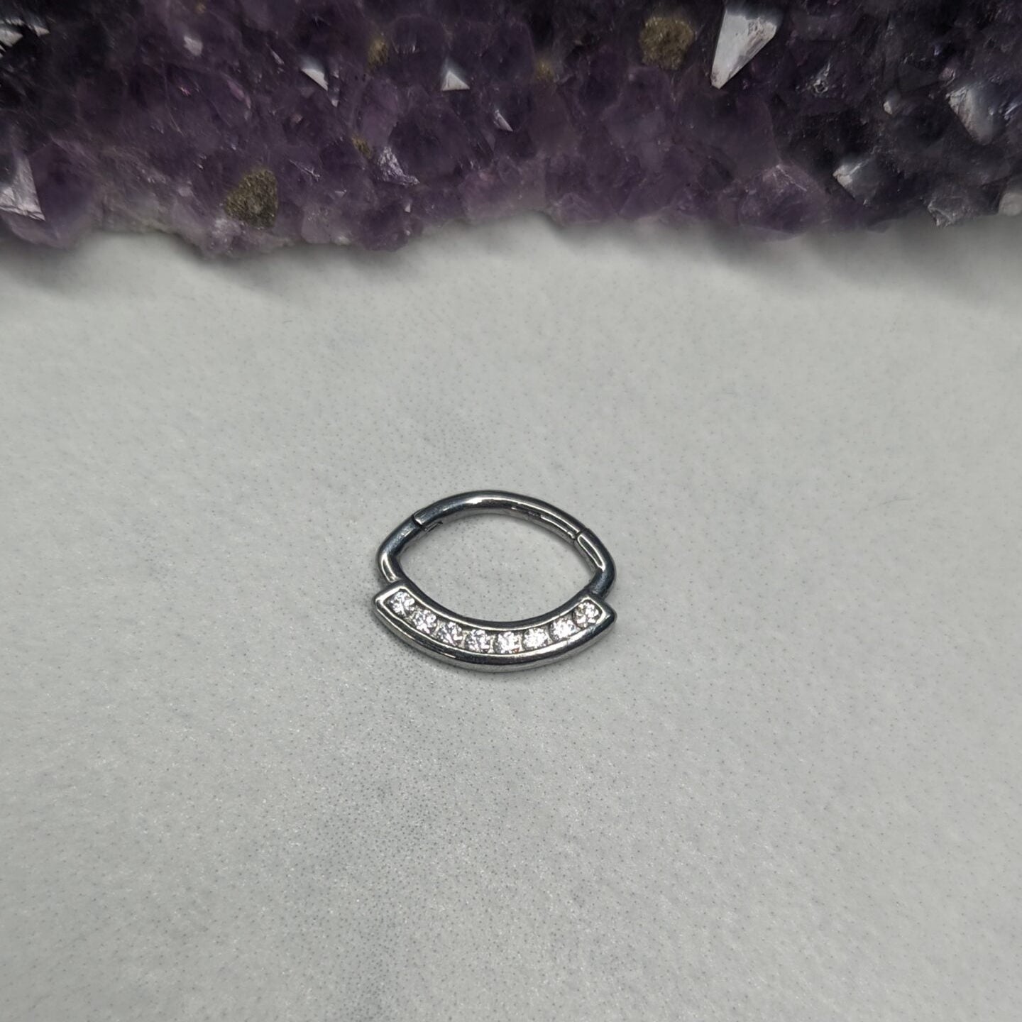 Oval gem clicker image 0
