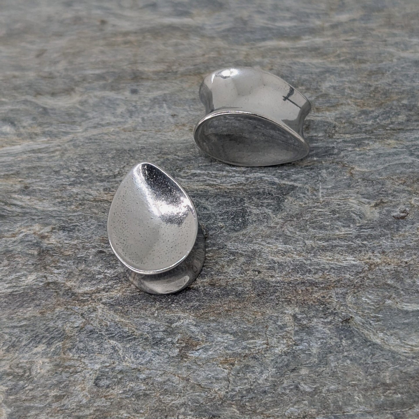 Drop plug image 0
