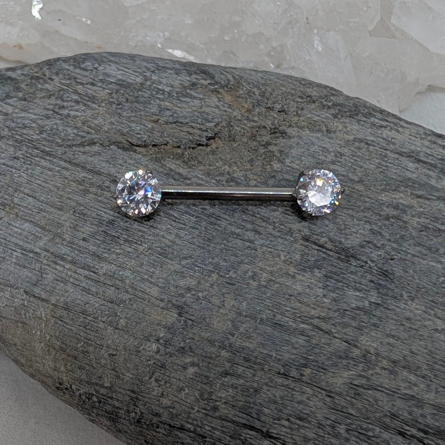 Prong set gem nipple bar