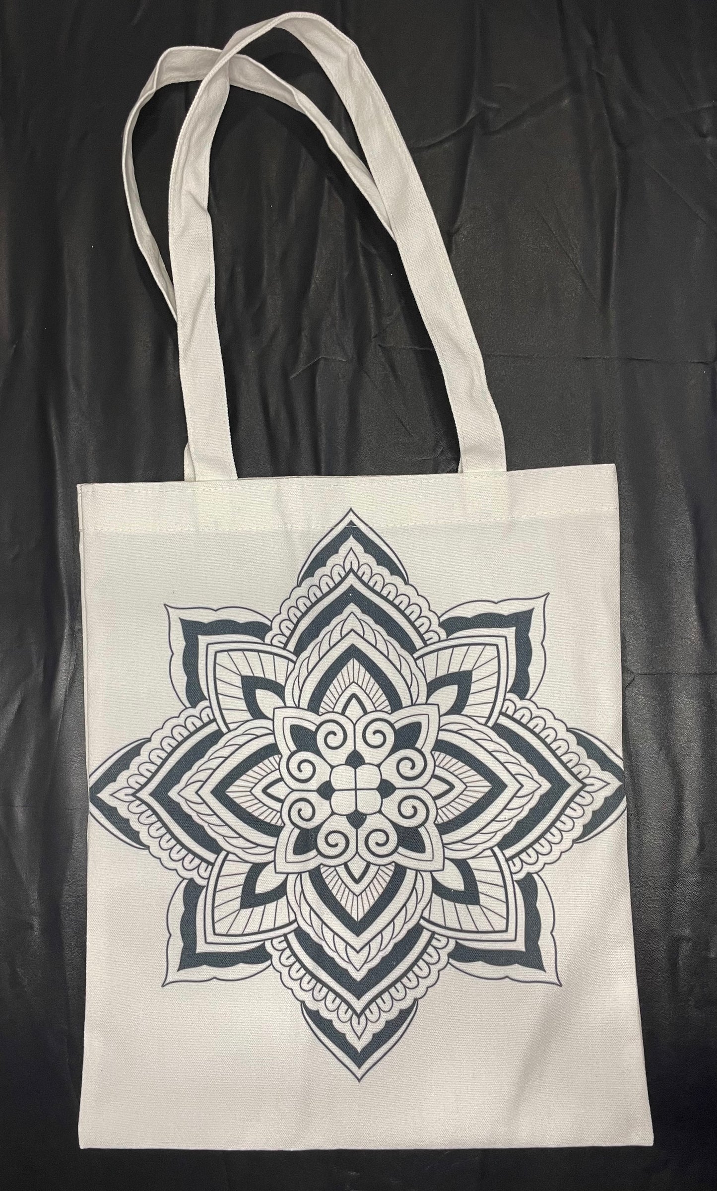 Tote bag con motivi ornamentali