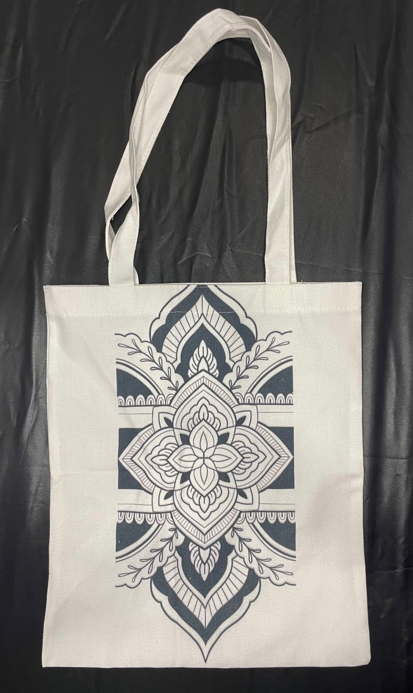 Tote bag con motivi ornamentali