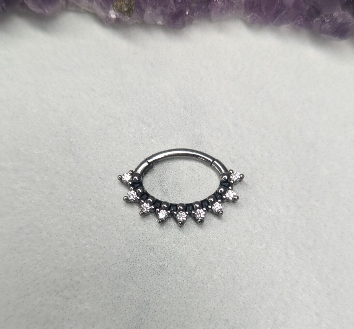 Oval crown clicker image 0