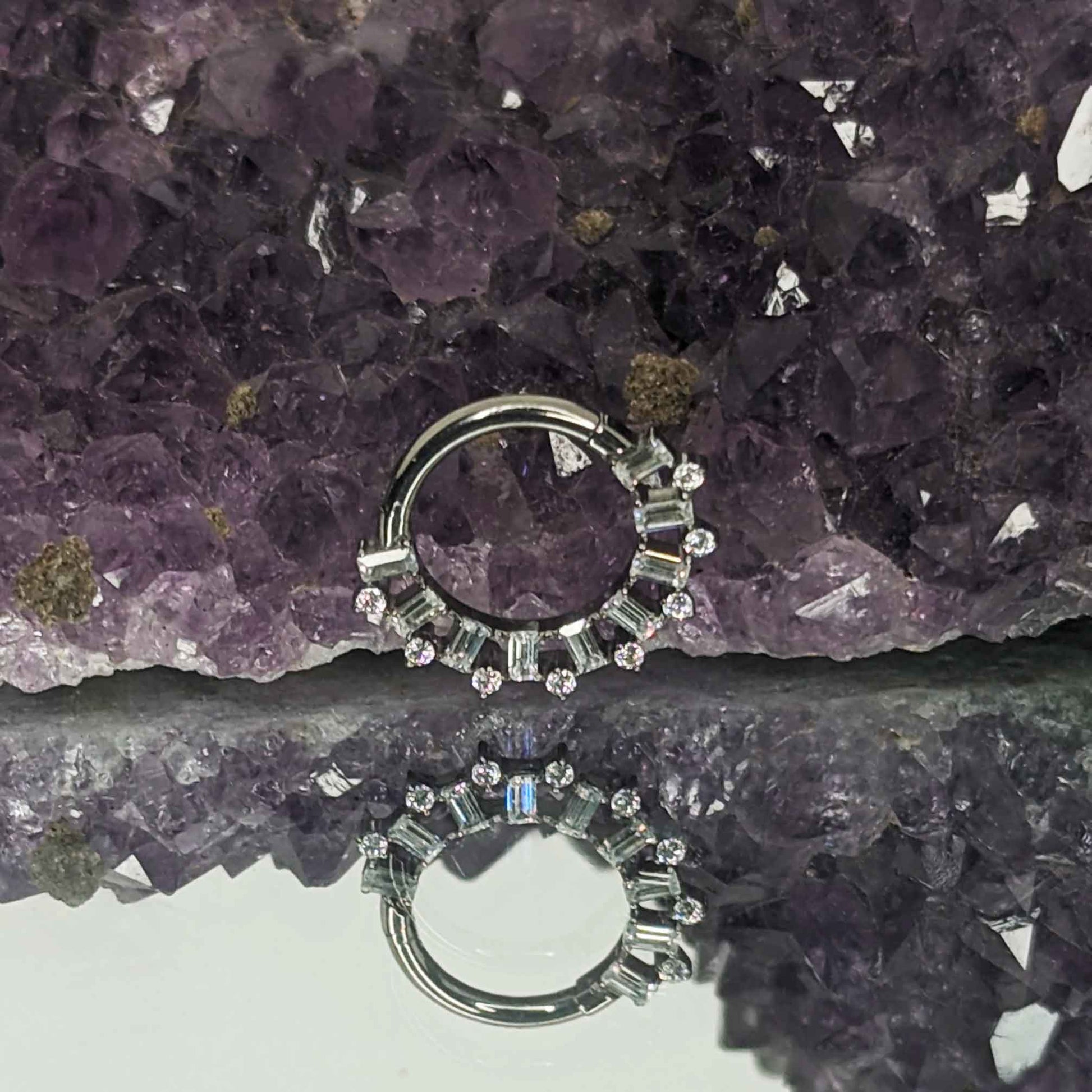 See-through clicker image 3