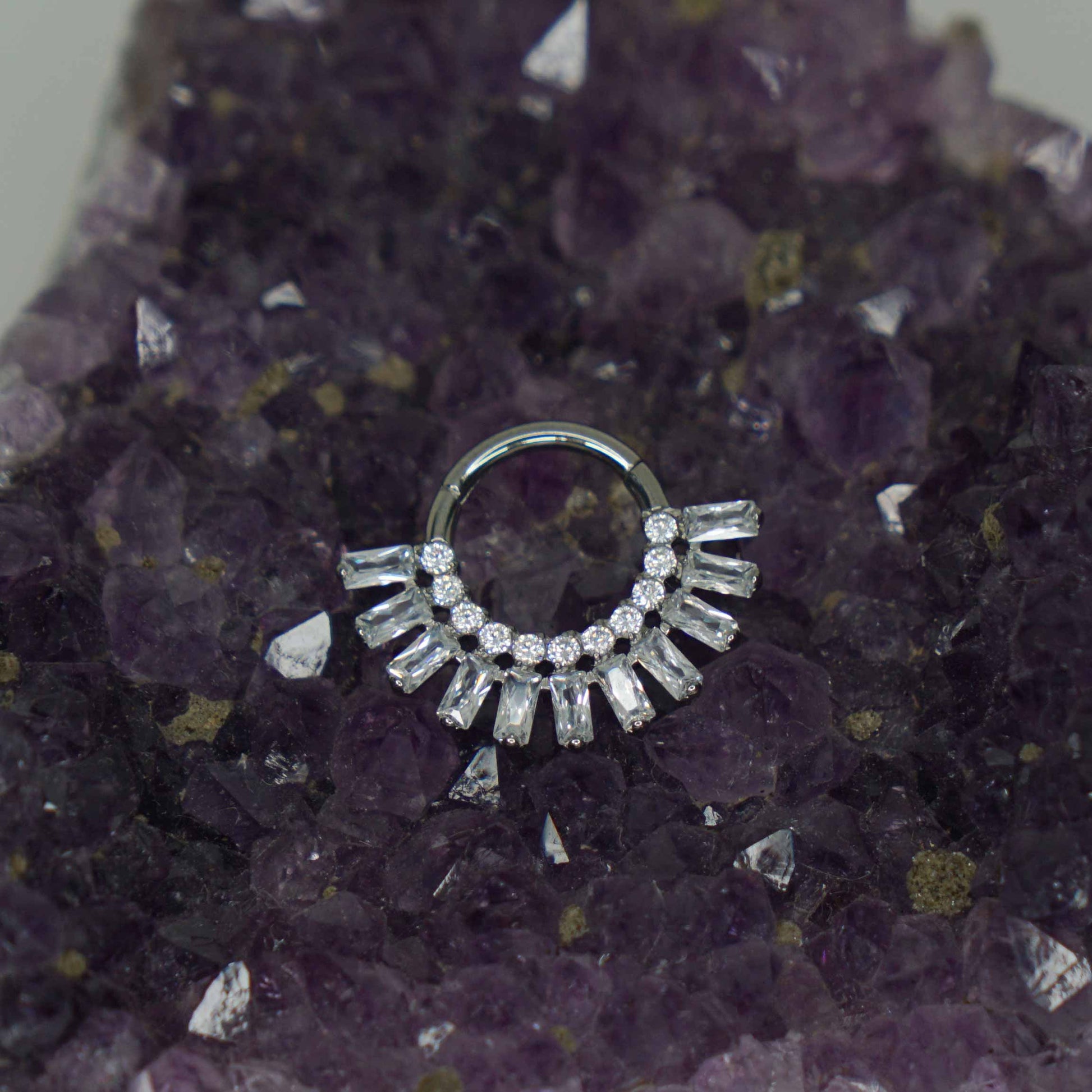 Reina clicker image 0