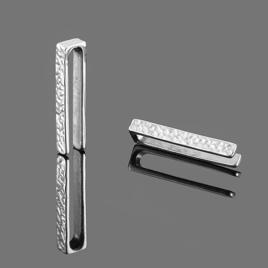 Monolith Hanger image 0