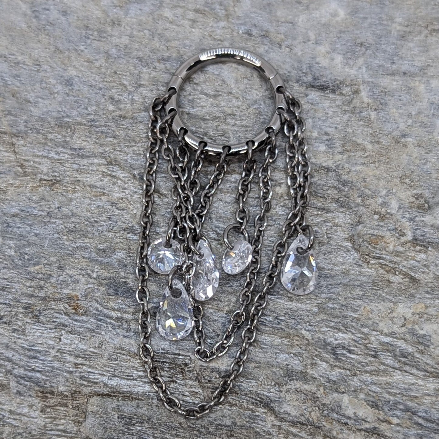 Raining chains clicker image 0