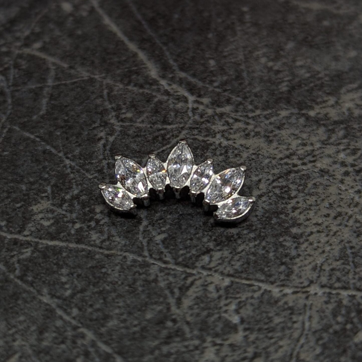 Big marquise cluster