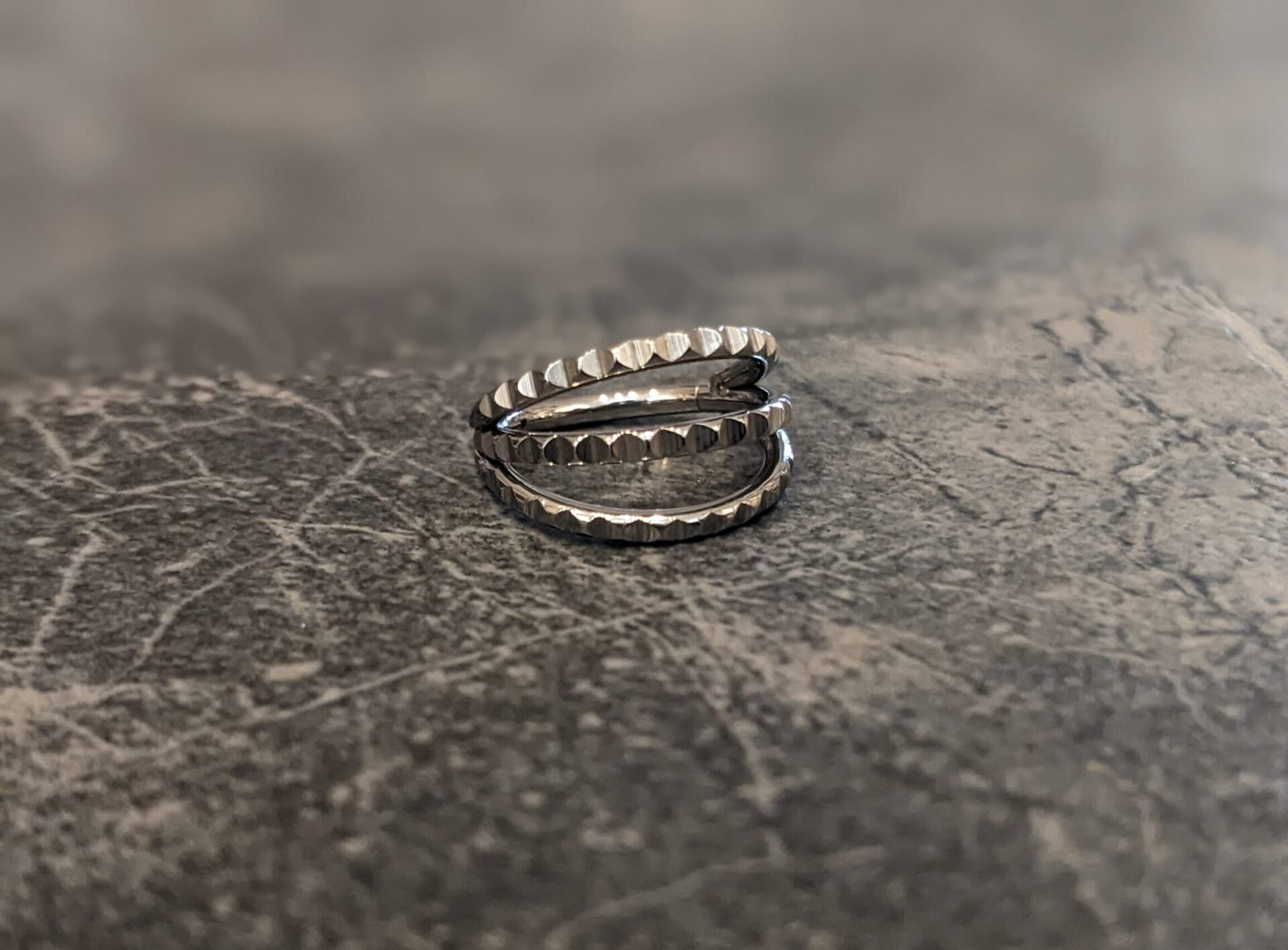 Studded triple line clicker - 8mm image