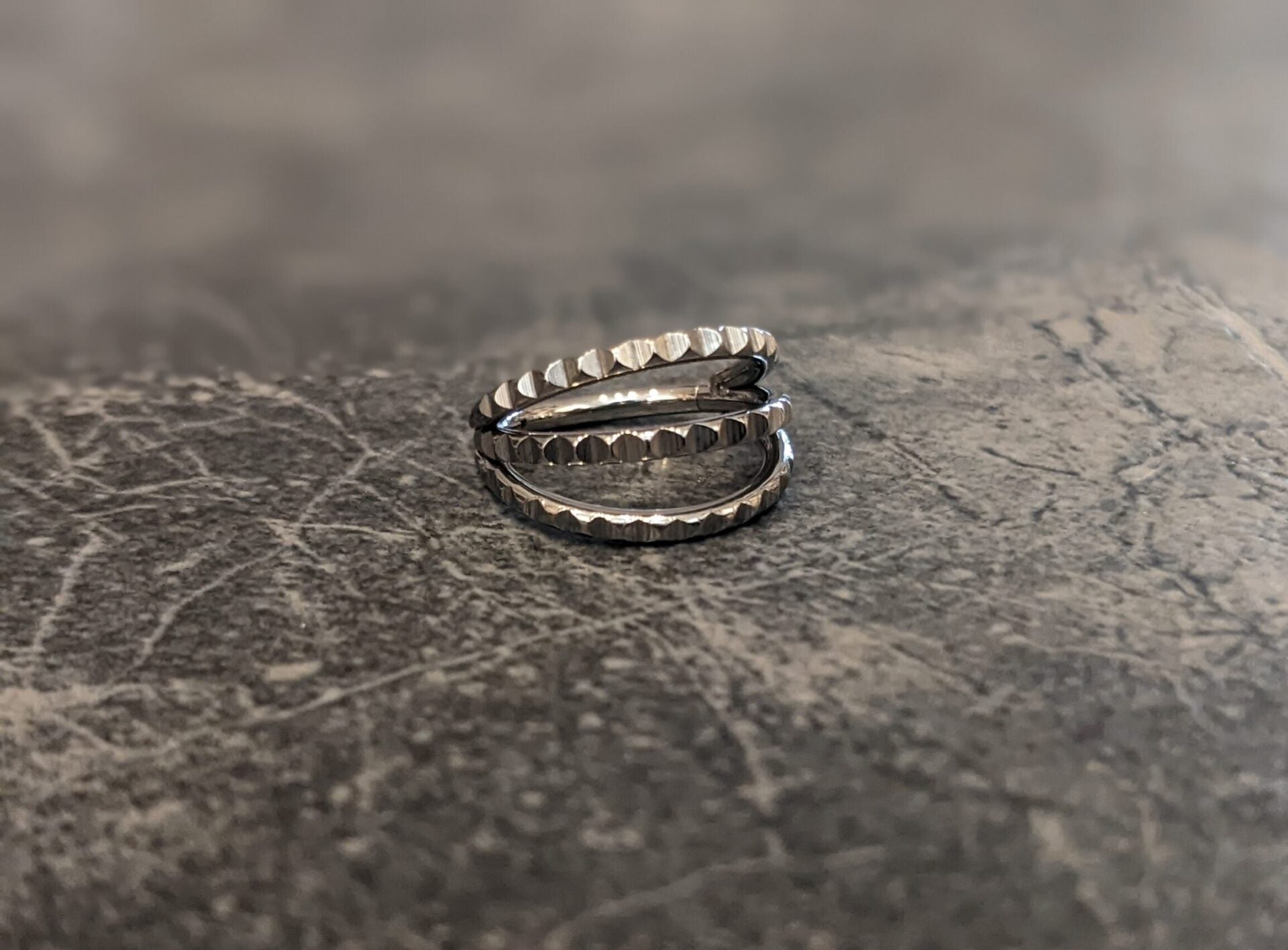 Studded triple line clicker - 8mm image