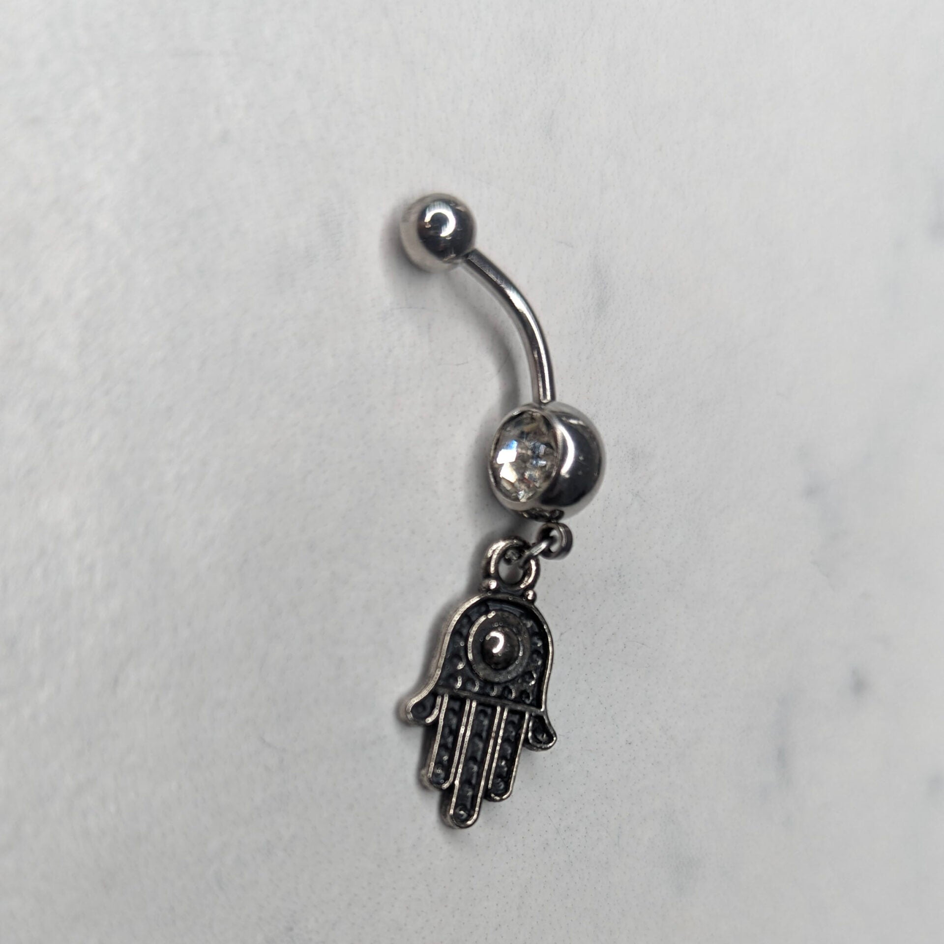 Navel bar mano di Fatima image 0