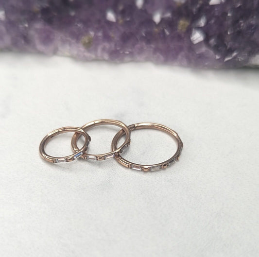 Baguette gem clicker rose gold image 0