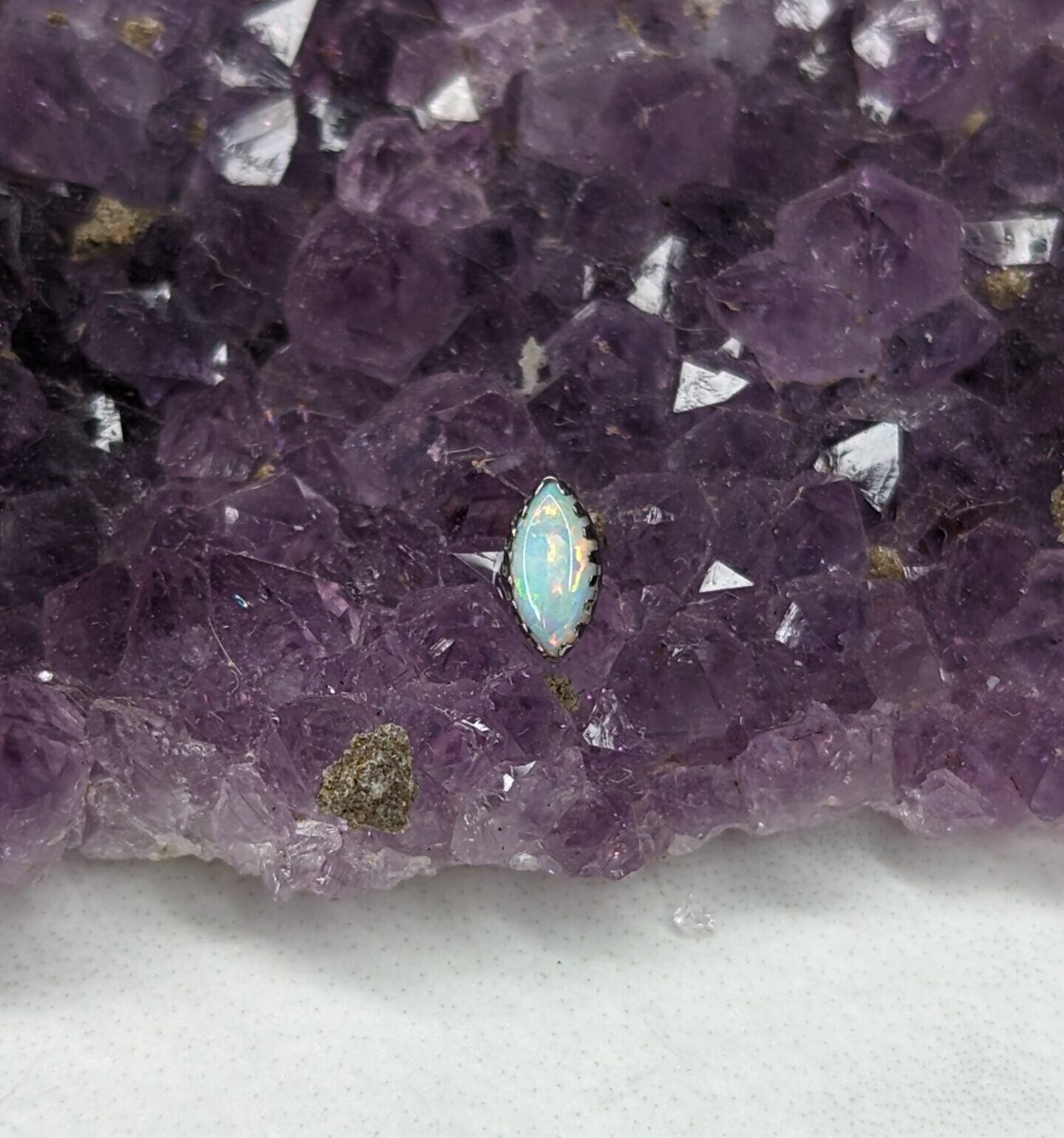 Opal marquise image 2