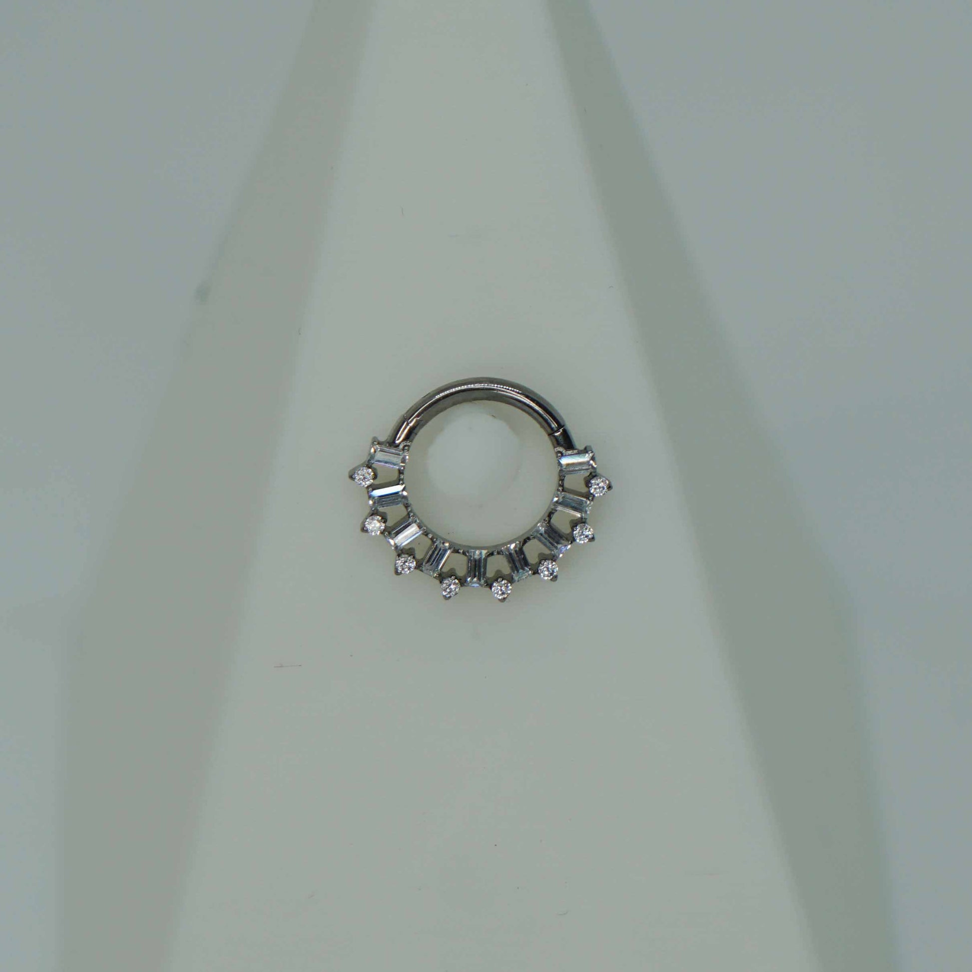 See-through clicker image 2