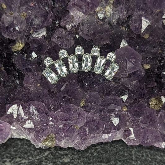Big see-through cluster