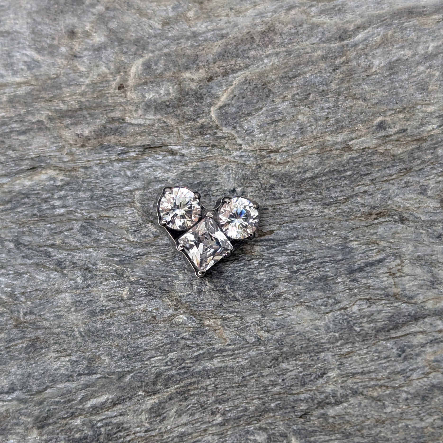 Gem heart image 0