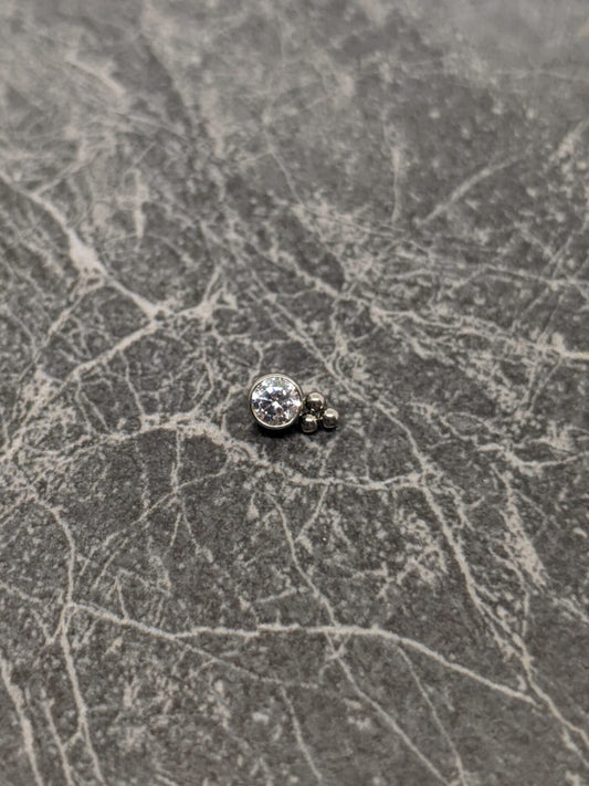 Ornamental gem image 0