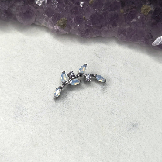 Long leaf opals & gems image 0