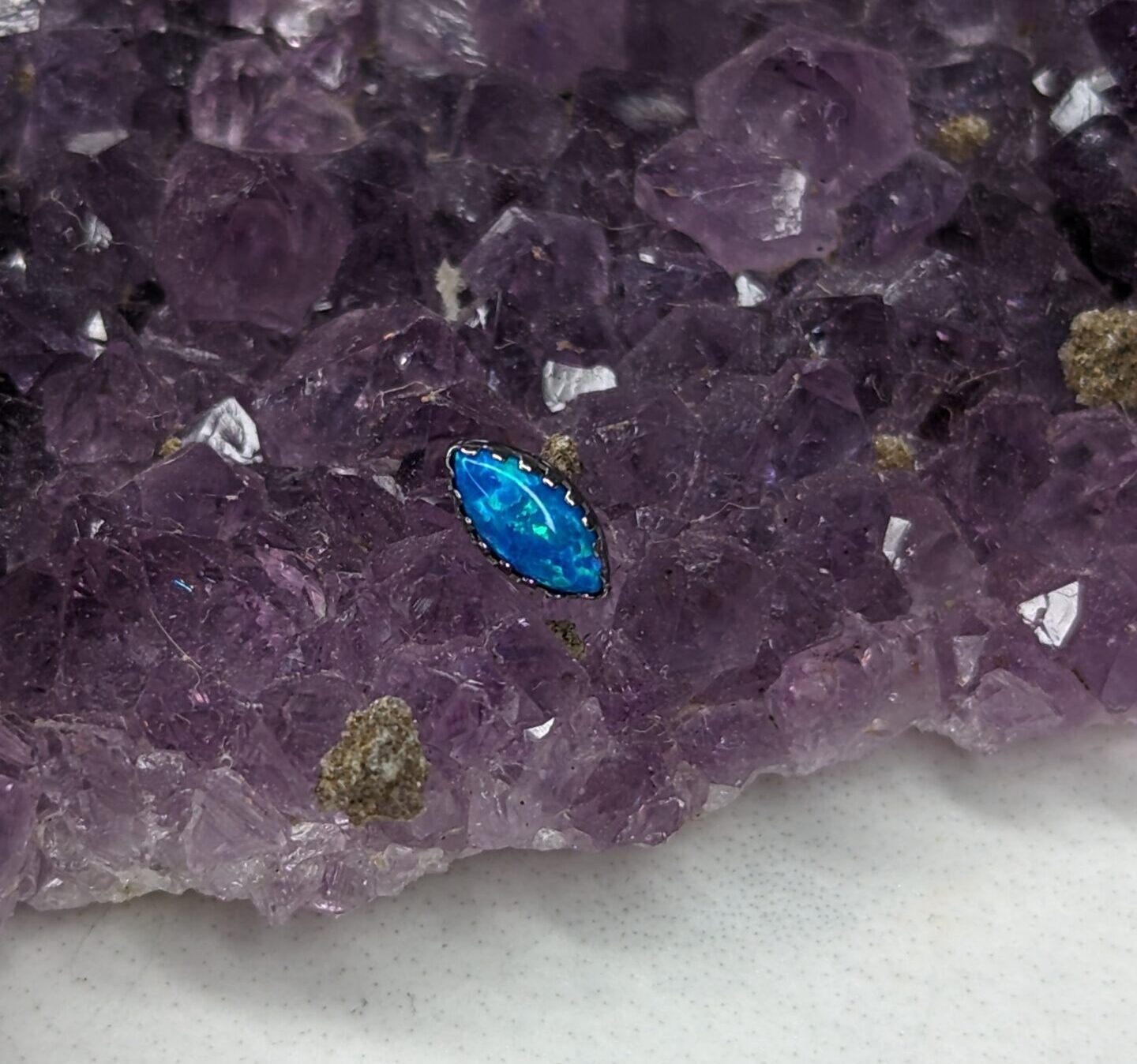 Opal marquise image 1