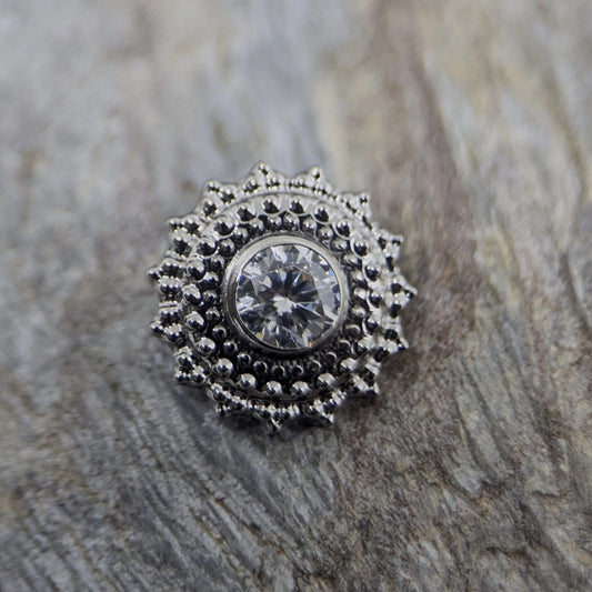 Millgrain round gem image 0