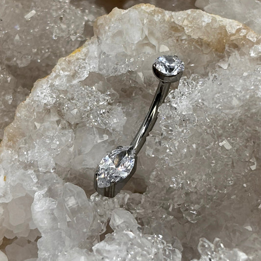 Marquise navel bar
