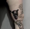 teschio con berretto