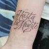 tatuaggio scritta corsivo